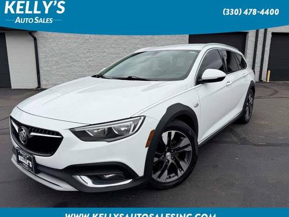 BUICK REGAL TOURX 2018 W04GU8SX2J1069998 image